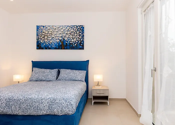 게스트하우스 Harmony Sorrento 4*